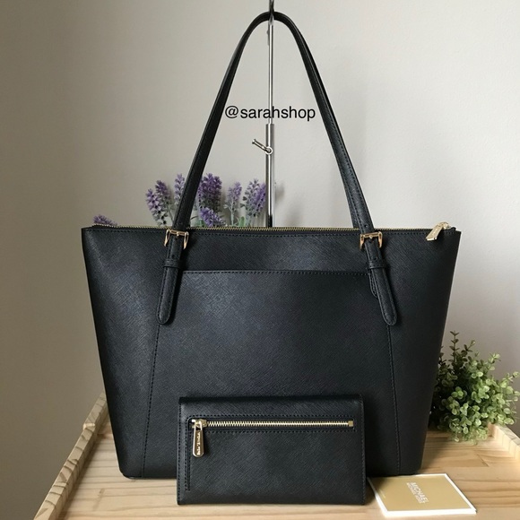 🌼Michael Kors Set - Picture 2 of 16